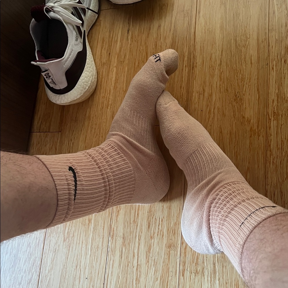 Nike Dri-FIT Light Tan Socks - Picture 3 of 4